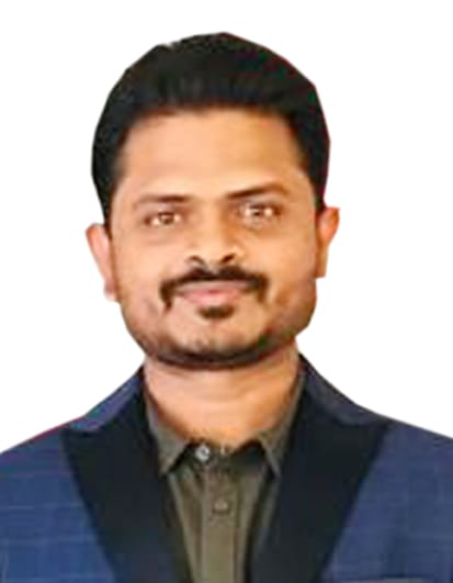 Suhas Padmalkar — founder Life Sailor Hub